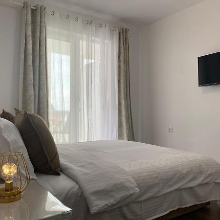 Veselinka Apartments & Rooms Будва Екстериор снимка
