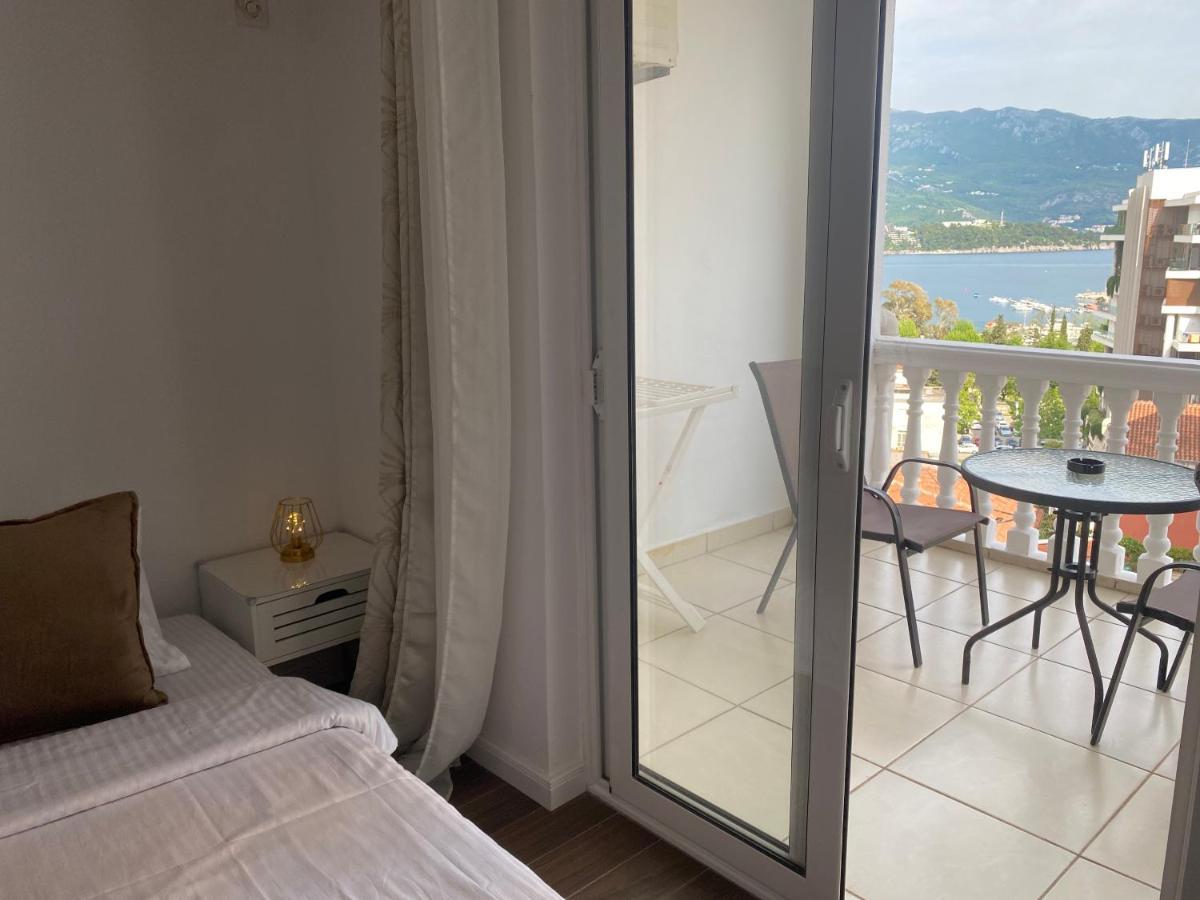 Veselinka Apartments & Rooms Будва Екстериор снимка