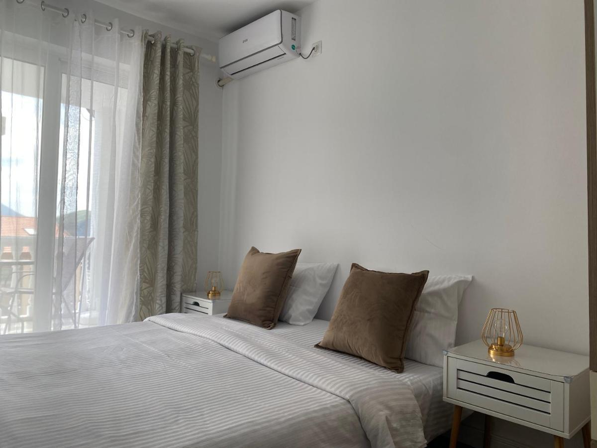 Veselinka Apartments & Rooms Будва Екстериор снимка