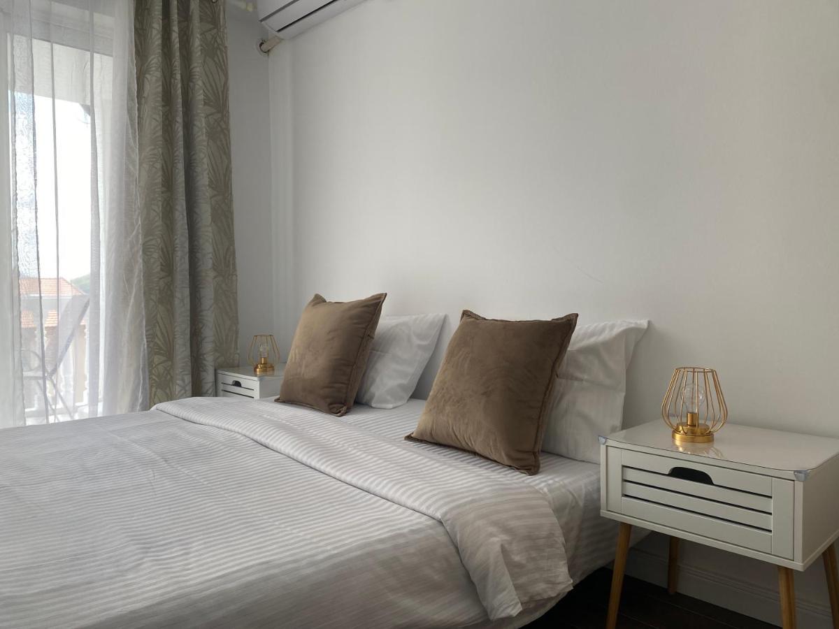 Veselinka Apartments & Rooms Будва Екстериор снимка