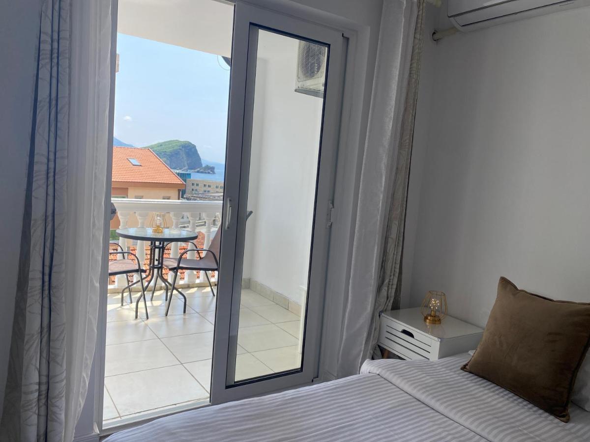 Veselinka Apartments & Rooms Будва Екстериор снимка