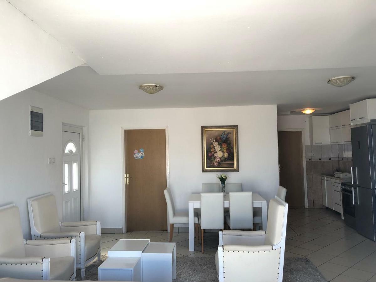Veselinka Apartments & Rooms Будва Екстериор снимка